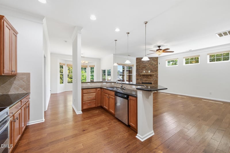 2 Alyea Ct, Durham, NC 27703