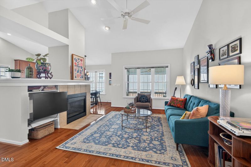2 Sawmill Ln, Durham, NC 27712