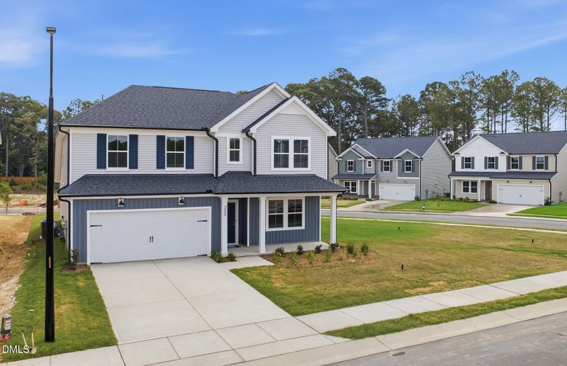 200 Amorial Ct, Willow Springs, NC 27592