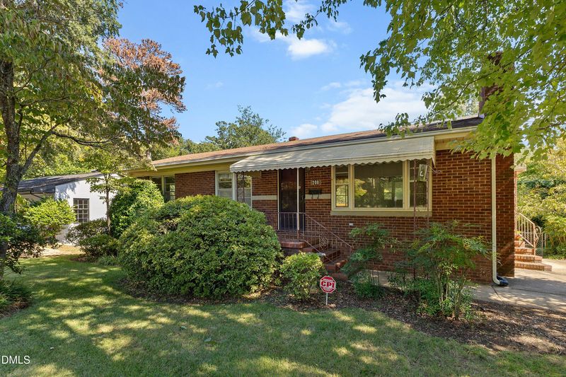 200 Avery St, Garner, NC 27529