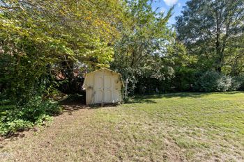 200 Avery St, Garner, NC 27529