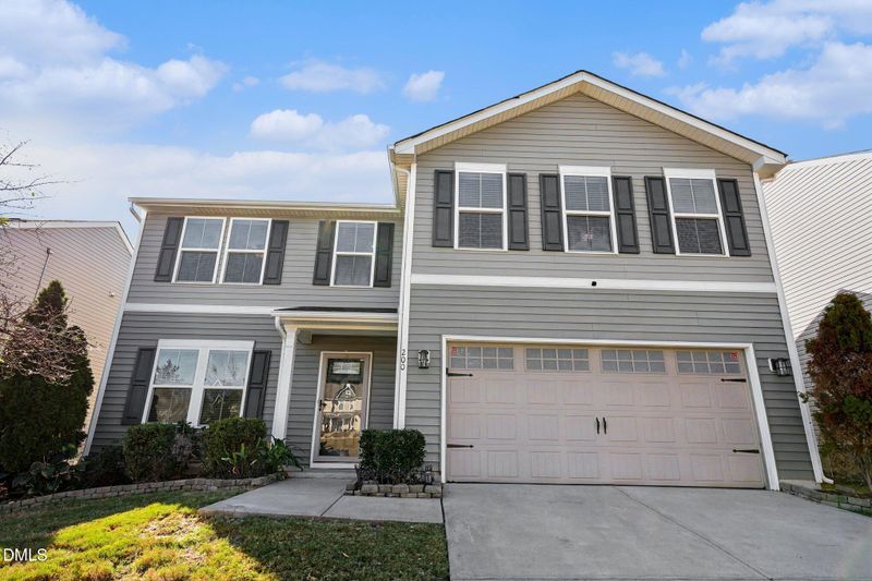 200 Fieldspar Ln, Clayton, NC 27520