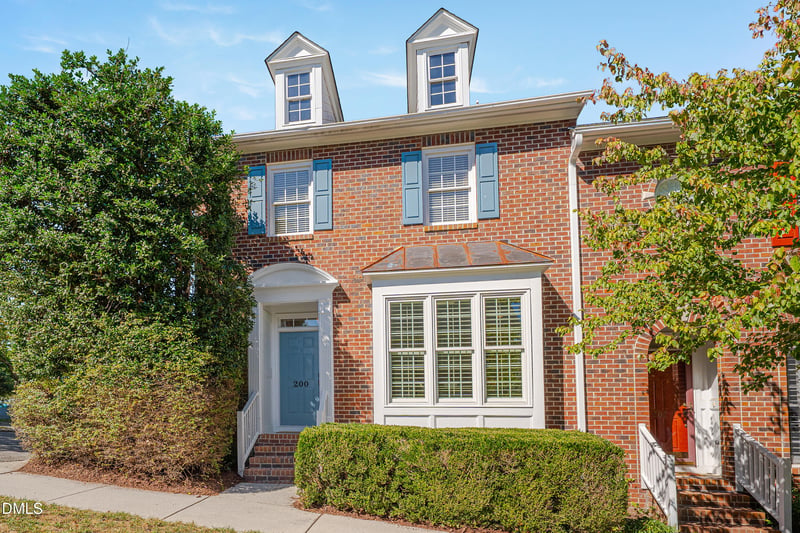 200 Greenview Dr, Chapel Hill, NC 27516