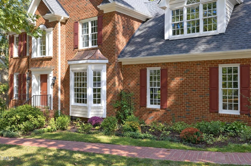 200 Killingsworth Dr, Cary, NC 27518