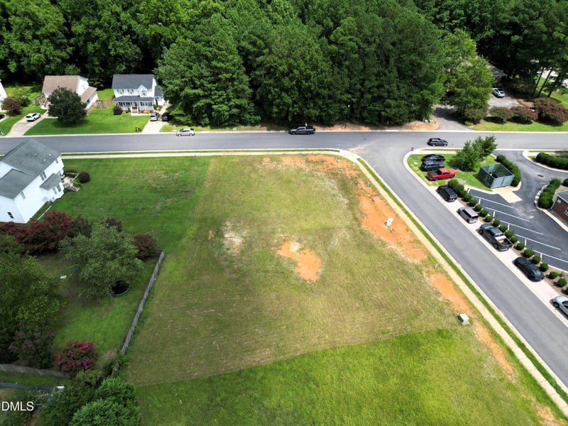 200 Winding Wood Dr, Clayton, NC 27520