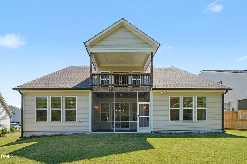 200 Wonderberry Way, Holly Springs, NC 27540