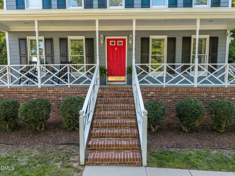 2000 Broadingham Ct, Raleigh, NC 27615