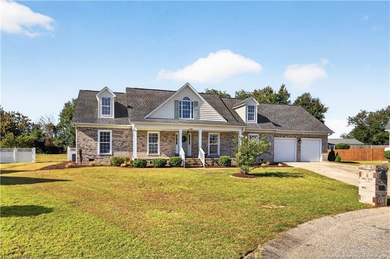 2000 Notland Ct, Fayetteville, NC 28304