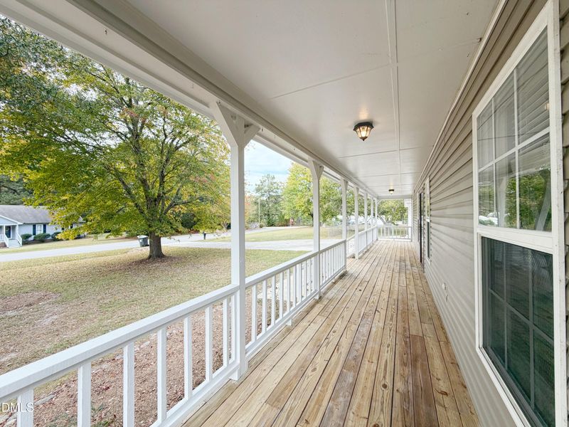 2001 Sterling Dr, Clayton, NC 27520
