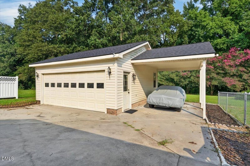 201 Ashby Ln, Goldsboro, NC 27530