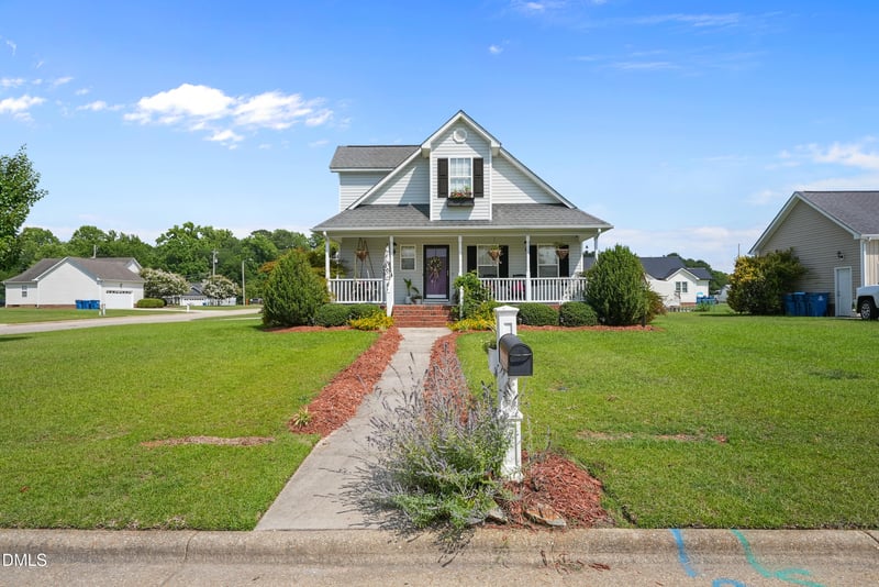 201 Bishop Ln, Dunn, NC 28334
