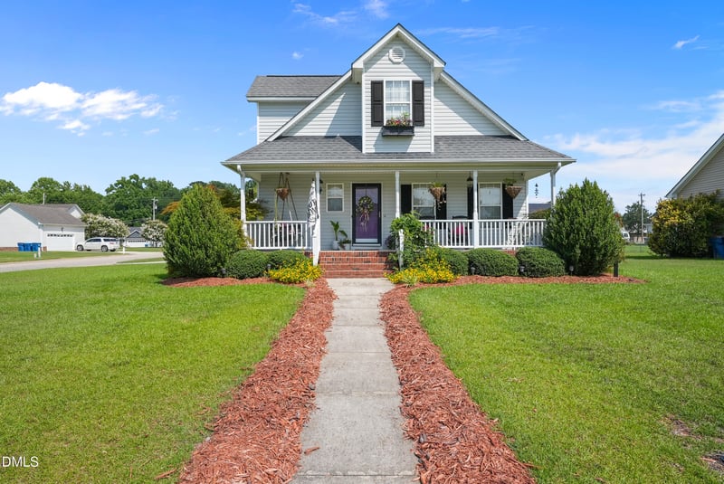 201 Bishop Ln, Dunn, NC 28334