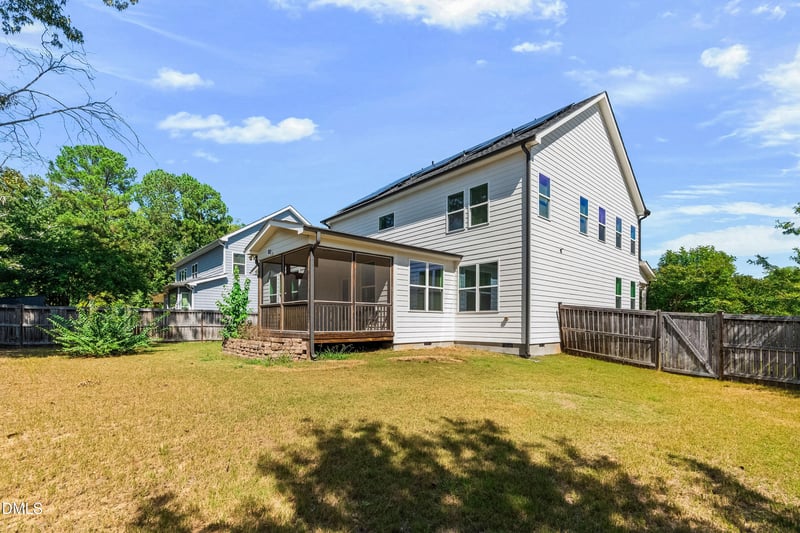 201 Patterson Ct, Cary, NC 27513