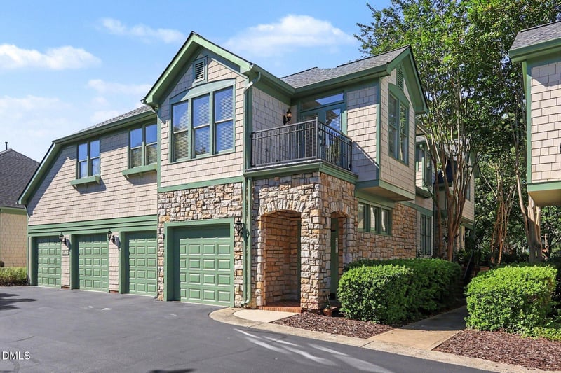 201 Presque Isle Ln, Chapel Hill, NC 27514