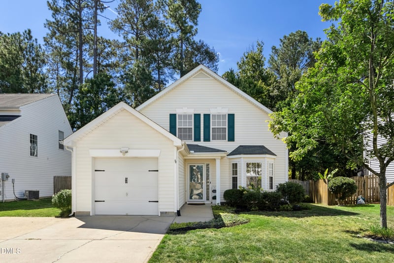 201 Taylor Glen Dr, Morrisville, NC 27560