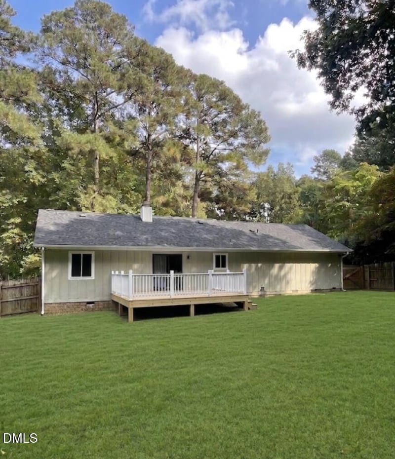 2013 Englewood Dr, Apex, NC 27539