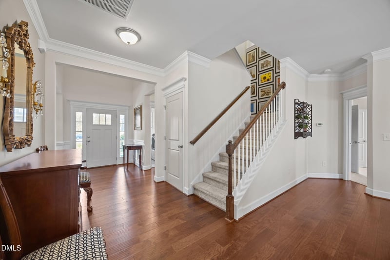 2016 Aramanche Dr, Burlington, NC 27215
