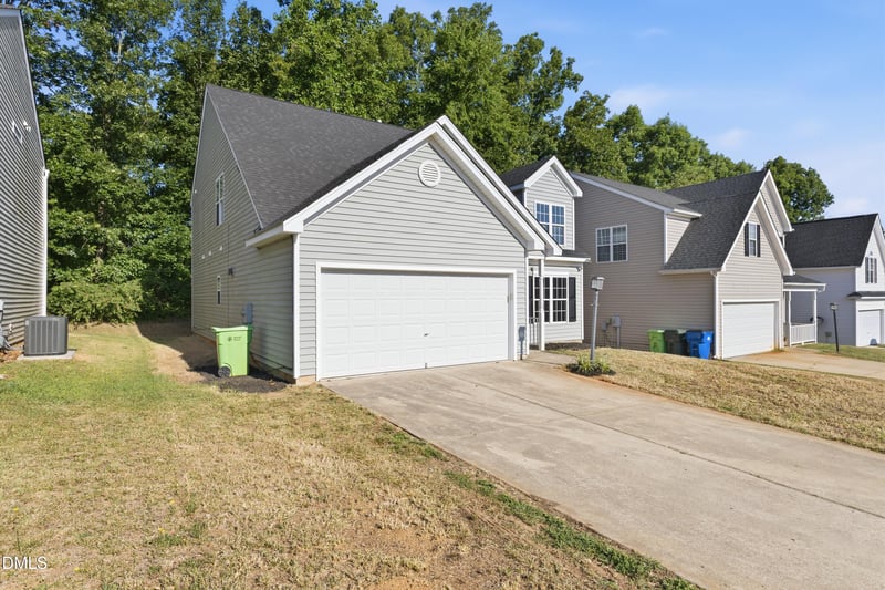 2016 Red Quartz Dr, Raleigh, NC 27610
