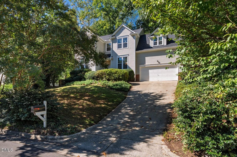 202 Cobble Ridge Dr, Chapel Hill, NC 27516