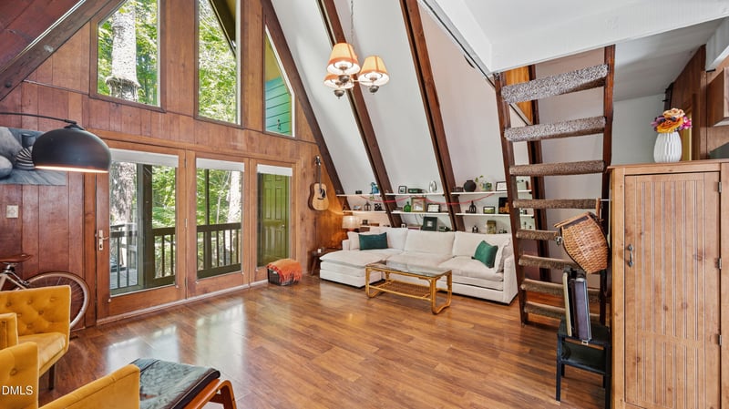 202 Purefoy Rd, Chapel Hill, NC 27514