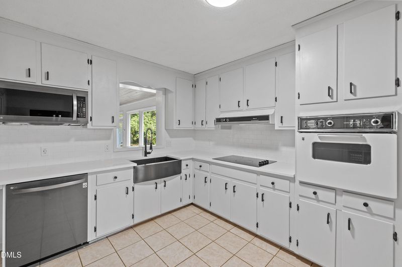 2020 Edgemont Rd, Wendell, NC 27591