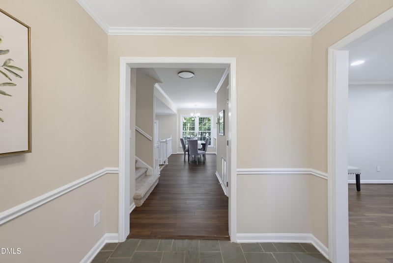 2021 Mallard Ln, Raleigh, NC 27609