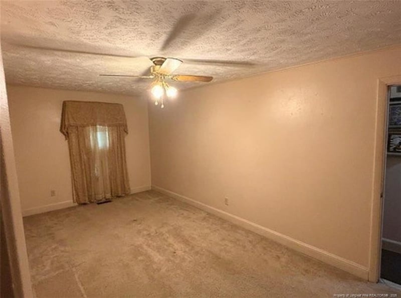 2023 Newark Ave, Fayetteville, NC 28301