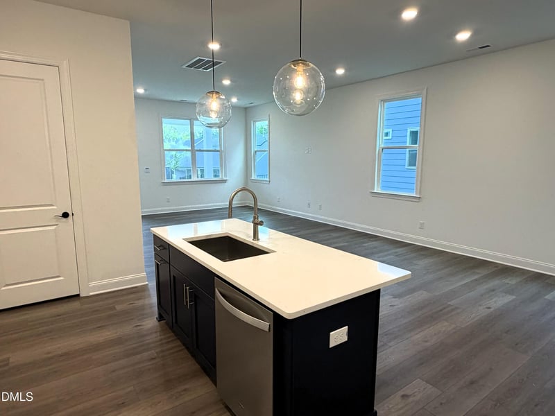 2024 Abbeyhill Dr #102, Raleigh, NC 27610