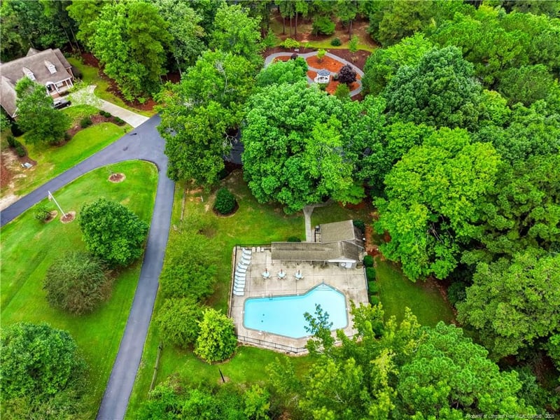 2028 Long Point Trl, Sanford, NC 27332