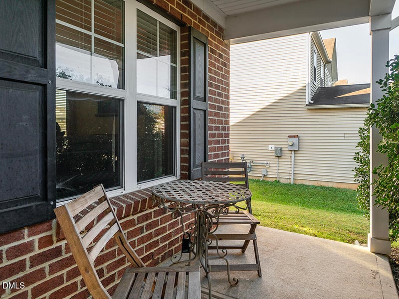 203 Collington Dr, Mebane, NC 27302