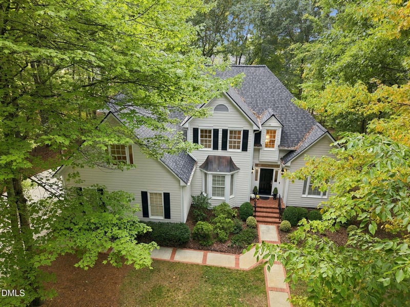 203 Huntington Dr, Chapel Hill, NC 27514