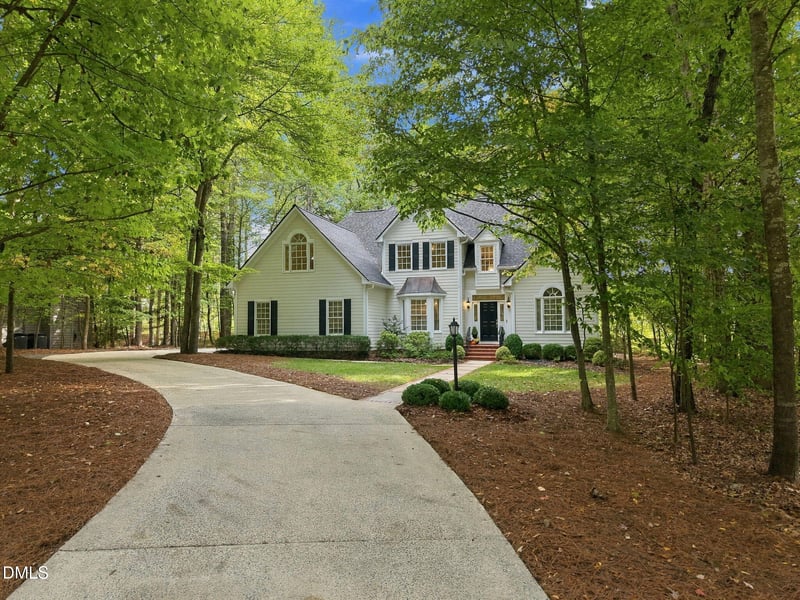 203 Huntington Dr, Chapel Hill, NC 27514