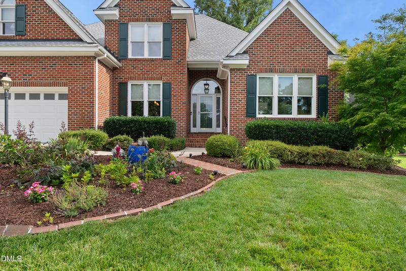 203 Lewiston Ct, Cary, NC 27513