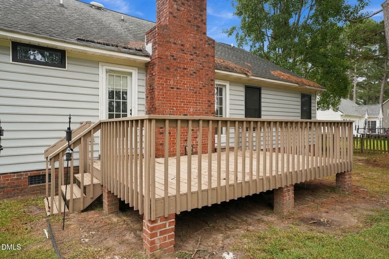 203 W Raintree Ln, Goldsboro, NC 27534
