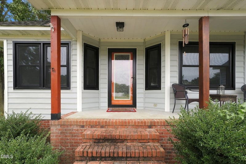 203 W Raintree Ln, Goldsboro, NC 27534