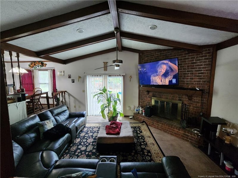 203 Wolcott Ct, Fayetteville, NC 28314