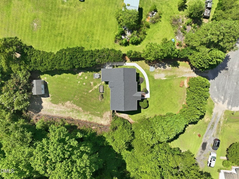204 Dustin Dr, Benson, NC 27504