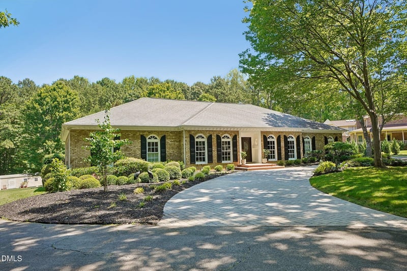 204 Jansmith Ln, Raleigh, NC 27615