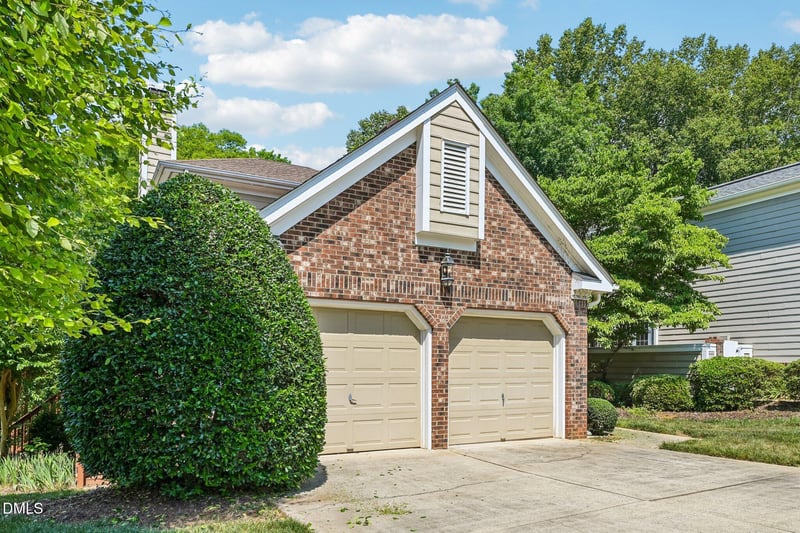 204 Walter Hagen Dr, Mebane, NC 27302
