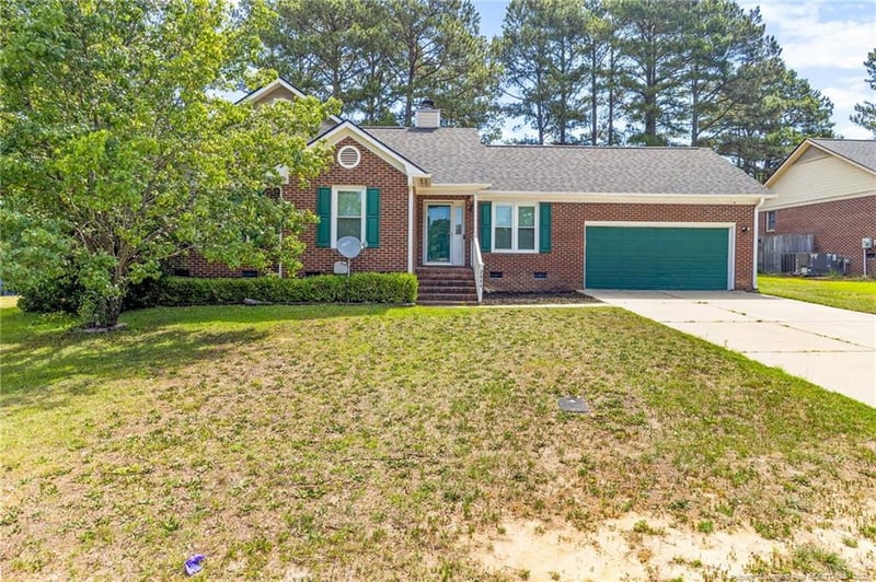 2044 Wheeling St, Fayetteville, NC 28303