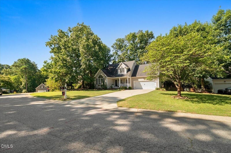 205 High Maple Ct, Holly Springs, NC 27540