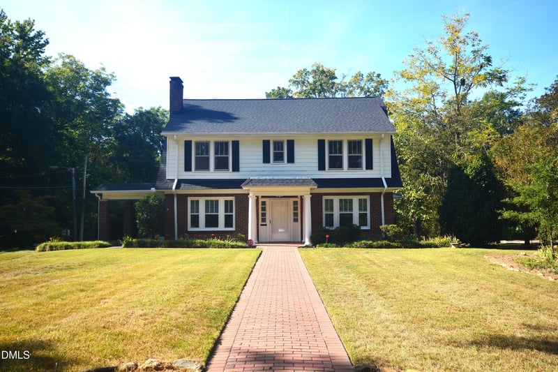 205 W Sycamore Ave, Wake Forest, NC 27587