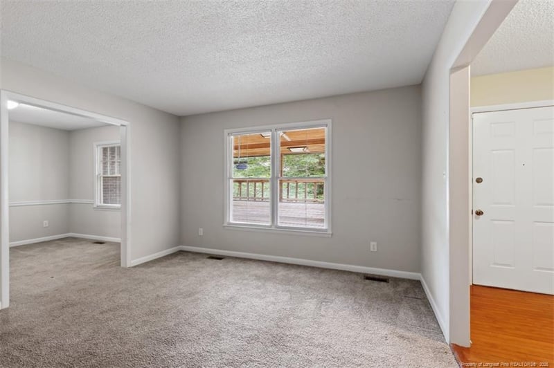 2053 Lothbury Dr, Fayetteville, NC 28304