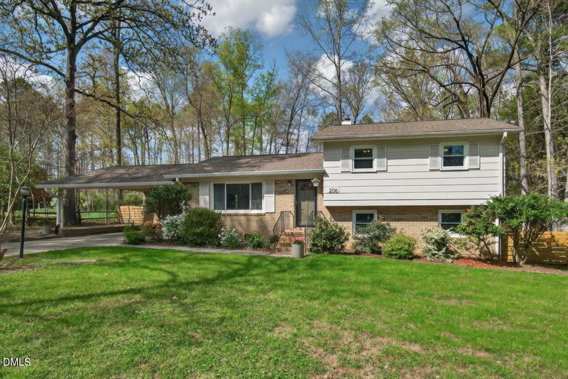 206 Argonne Dr, Durham, NC 27704