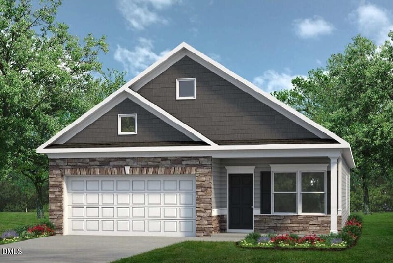 206 E American Marigold Dr, Benson, NC 27504