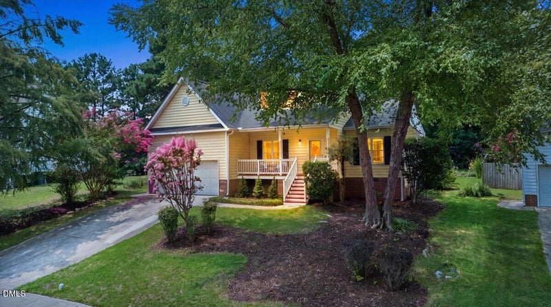206 Kelly West Dr, Apex, NC 27502