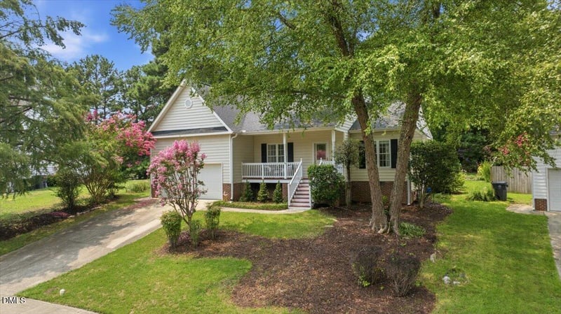 206 Kelly West Dr, Apex, NC 27502