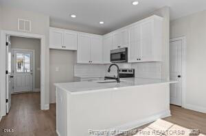 206 S Wall St, Benson, NC 27504