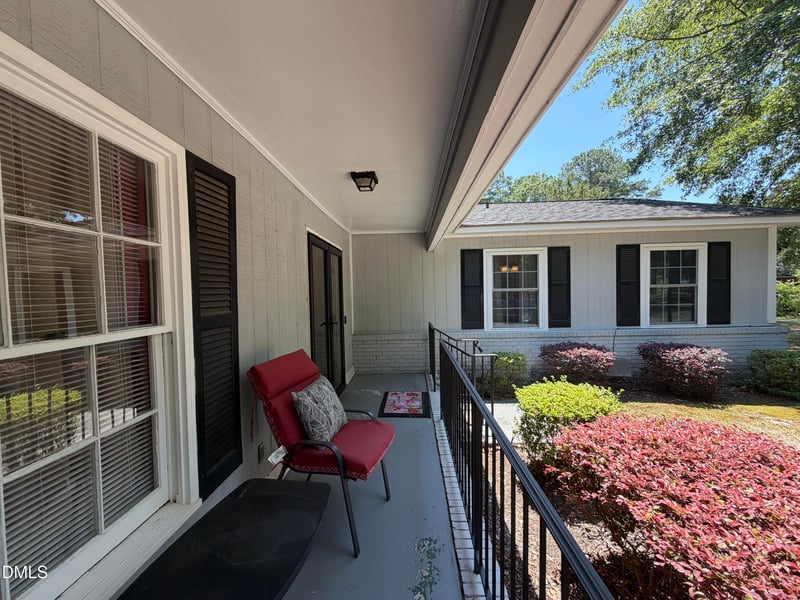 206 White Oak Rd, Goldsboro, NC 27534