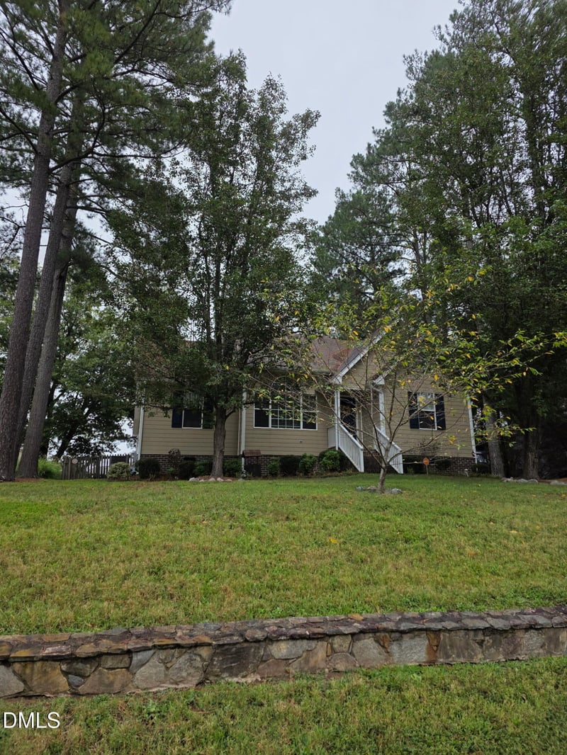 2060 Ferbow St, Creedmoor, NC 27522